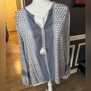 Dylan Navy and White Blouse